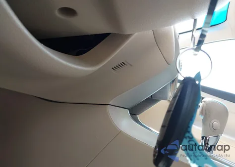 2015 Nissan Altima 2.5 z USA, uszkodzony, nr VIN 1N4AL3AP8FC568499